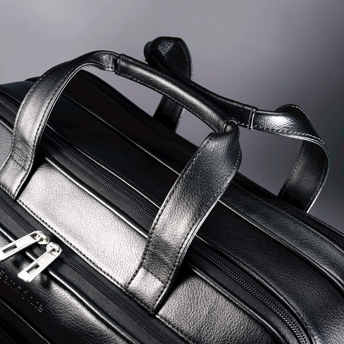 Leather Expandable Briefcase K405